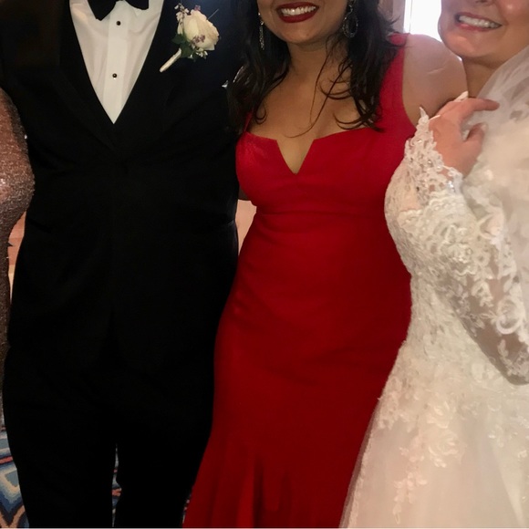 TAYLOR Wired Crepe Flounce Sheath Dress
CLARET RED - Picture 7 of 8